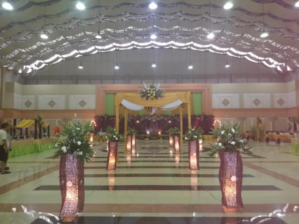 Bumi Wiyata Hotel ديبوك المظهر الخارجي الصورة